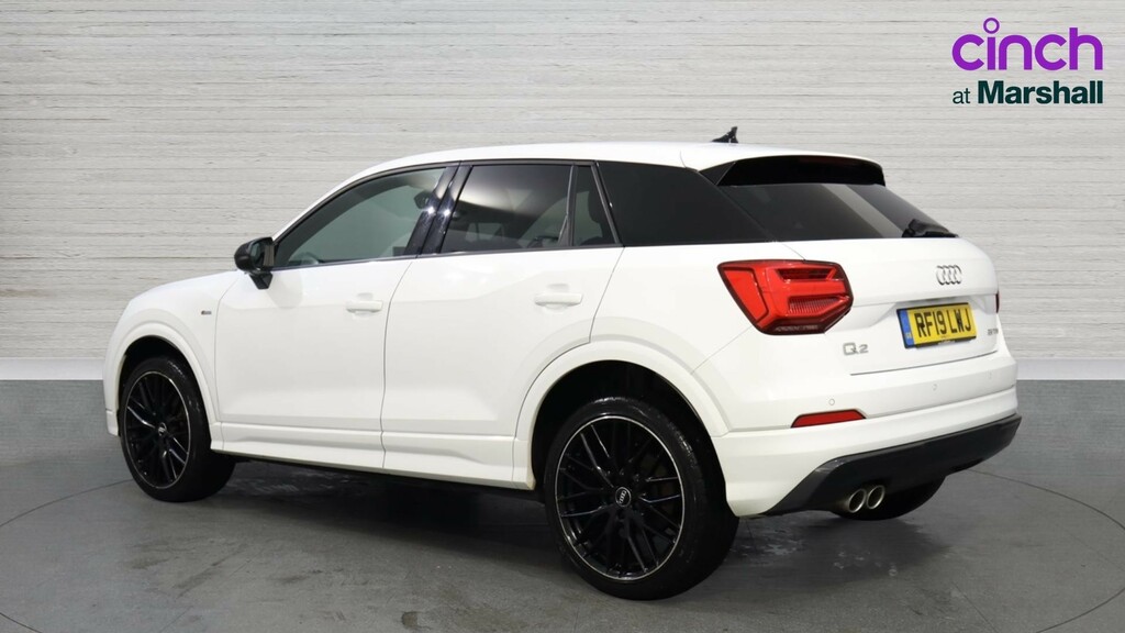 Audi Q2 Q2 35 Tfsi Black Edition S Tronic White #5