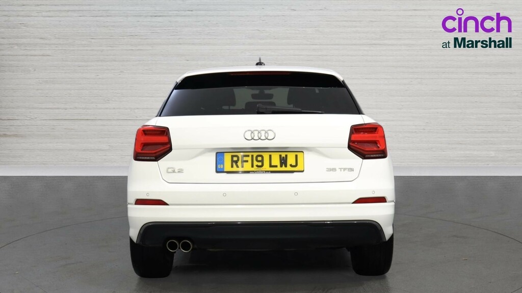Audi Q2 Q2 35 Tfsi Black Edition S Tronic White #4