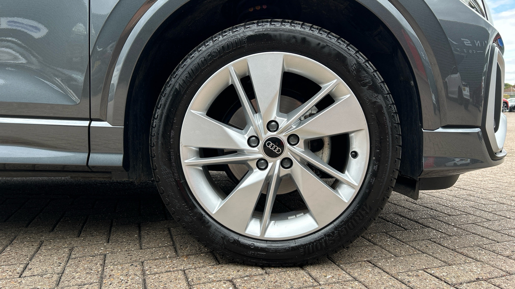 Audi Q2 Q2 30 Tfsi 116 S Line OW75EFK Grey #5