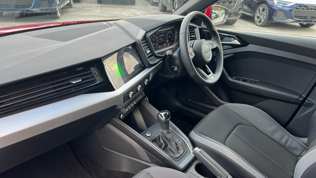 Audi A1 A1 35 Tfsi S Line S Tronic KU75ZPD Red #2