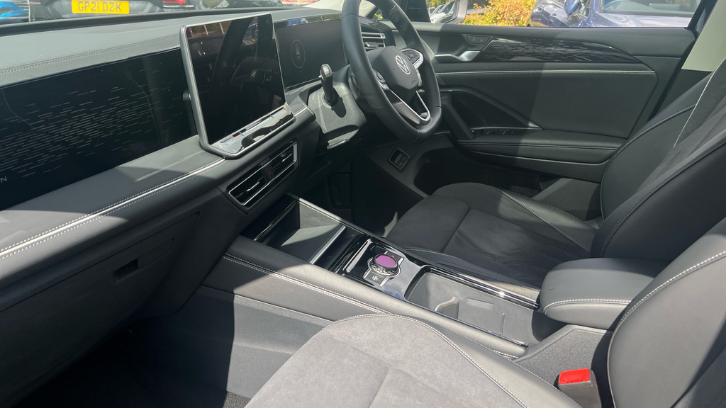 Volkswagen Tiguan Tiguan 1.5 Tsi Ehybrid Elegance Dsg Blue #2