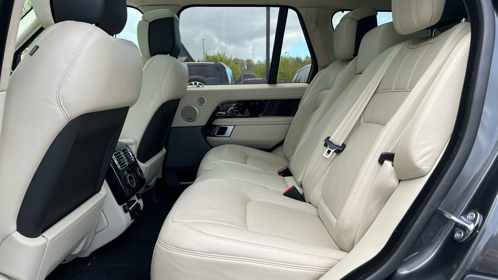 Land Rover Range Rover Range Rover 4.4 Sdv8 Grey #4
