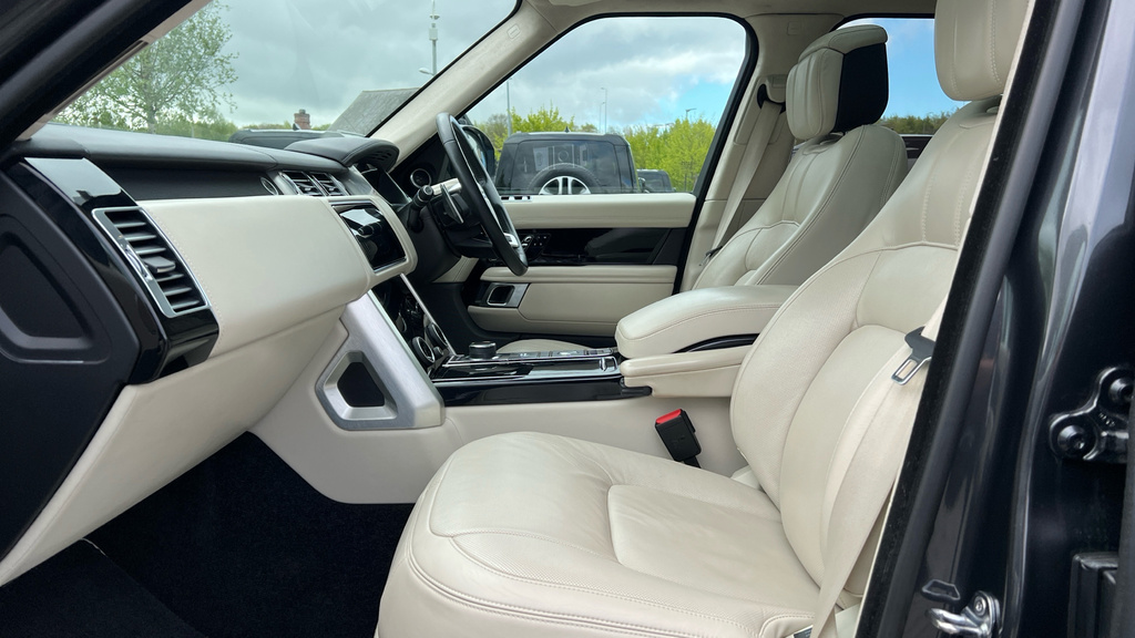 Land Rover Range Rover Range Rover 4.4 Sdv8 Grey #3
