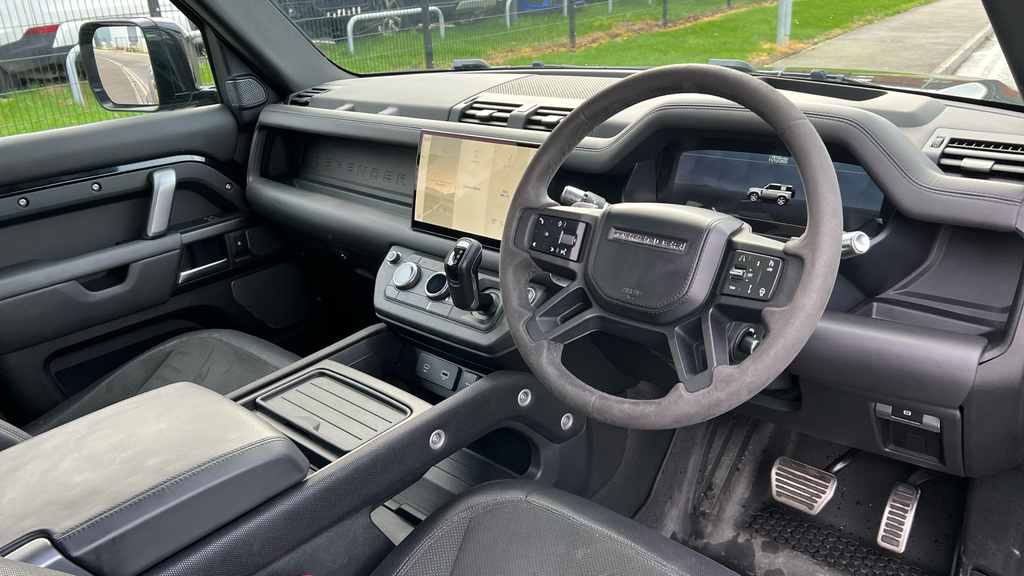 Land Rover Defender 90 Land Rover Estate 3.0 D250 Se 90 Silver #28