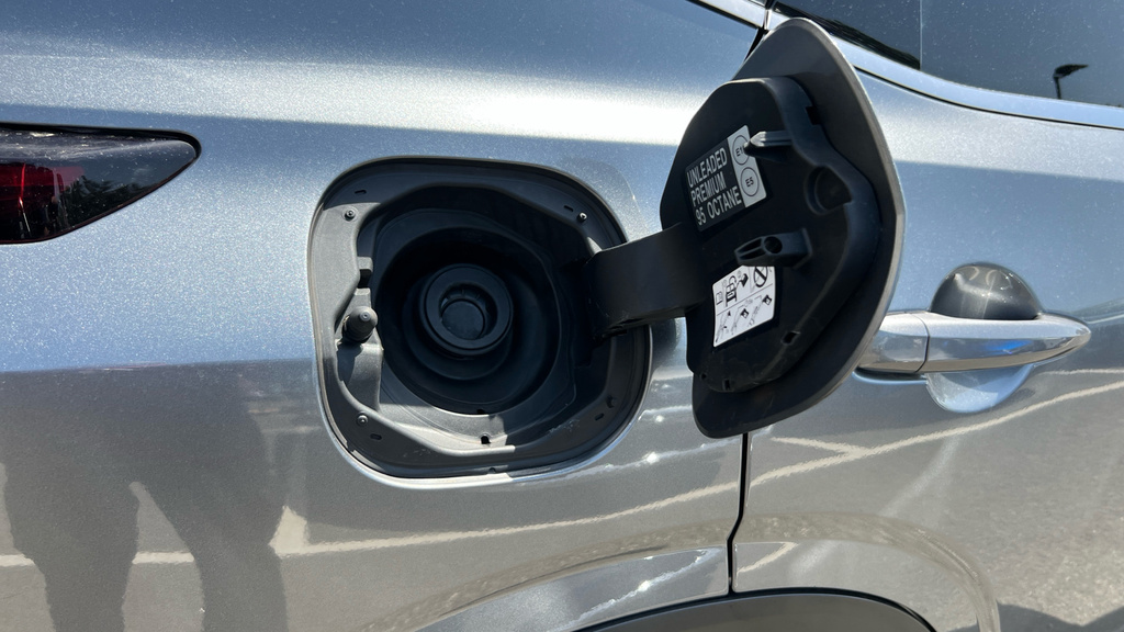 Nissan Qashqai 1.3 Dig-t Mh 158 4Wd N-connecta X-tronic With White #24
