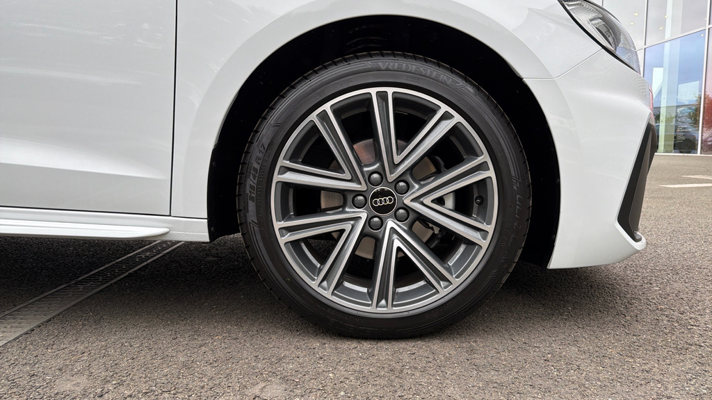 Audi A1 A1 35 Tfsi S Line S Tronic KU26ZGA White #5