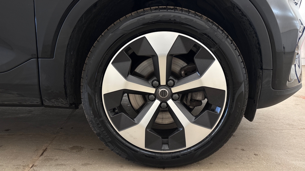 Volvo XC40 Xc40 2.0 B4p Plus Dark Black #4