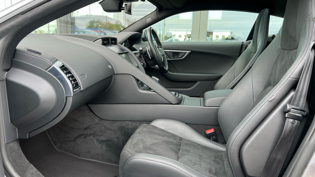 Jaguar F-Type F-type 2.0 P300 R-dynamic KN71CZB Grey #3
