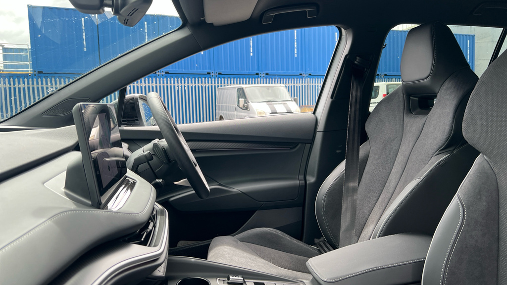 Skoda Elroq Skoda Elroq Estate 150Kw 60 Sportline 63Kwh Au White #22