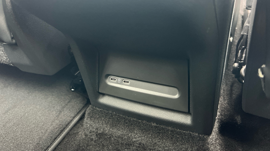 Skoda Elroq Skoda Elroq Estate 150Kw 60 Sportline 63Kwh Au White #35