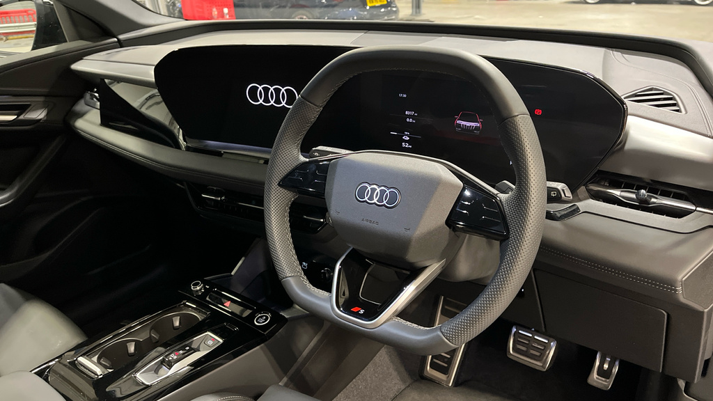 Audi Q6 E-Tron Q6 225Kw Performance 100Kwh S Line KS75YCF Black #6
