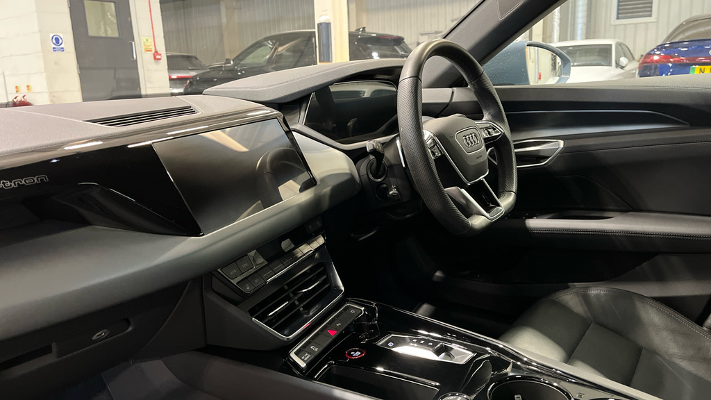 Audi E Tron GT E-tron Gt 390Kw Quattro 93Kwh Grey #2