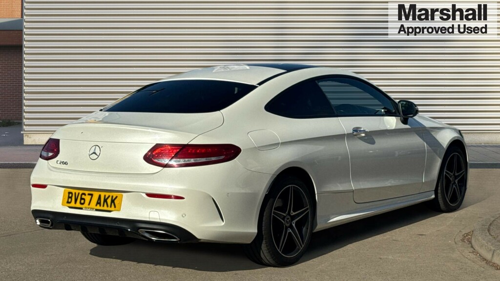 Mercedes-Benz C Class C Class C200 Amg Line Premium 9G-tronic White #3