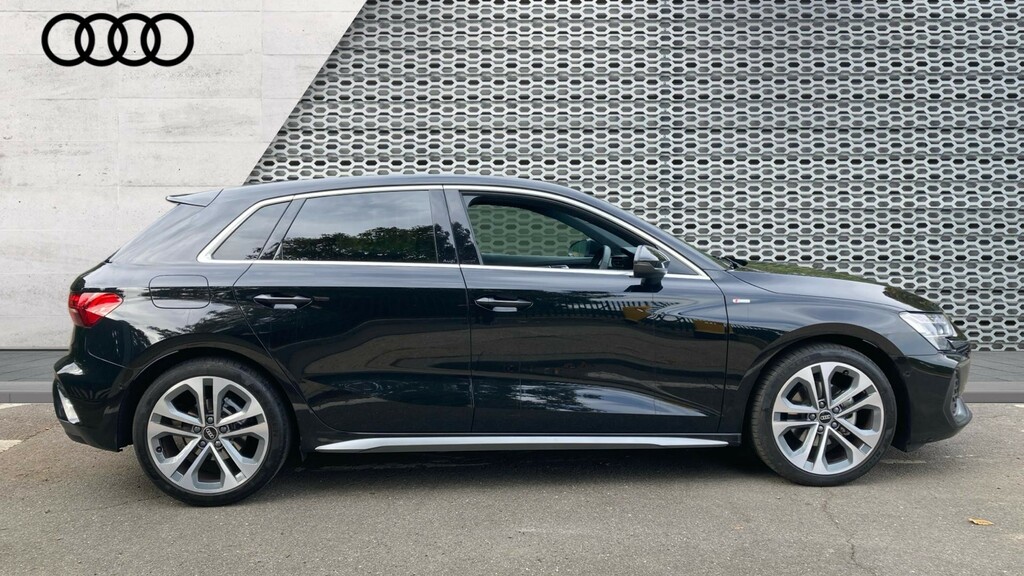 Audi A3 A3 1.5 Tfsi 116 S Line S Tronic LV26UFT Black #4