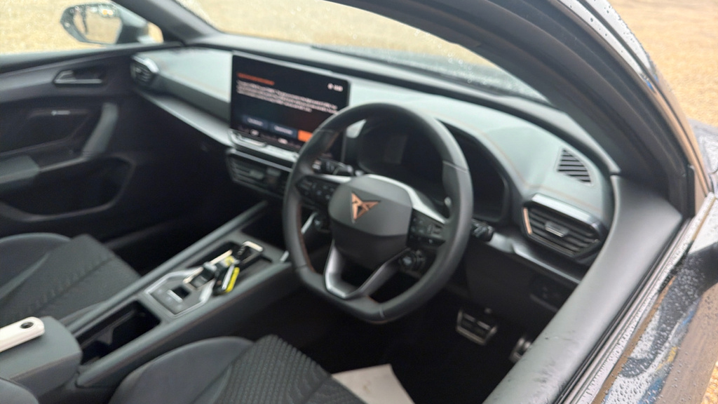 Cupra Leon Leon 1.5 Ehybrid 272 Vz3 Dsg Grey #6