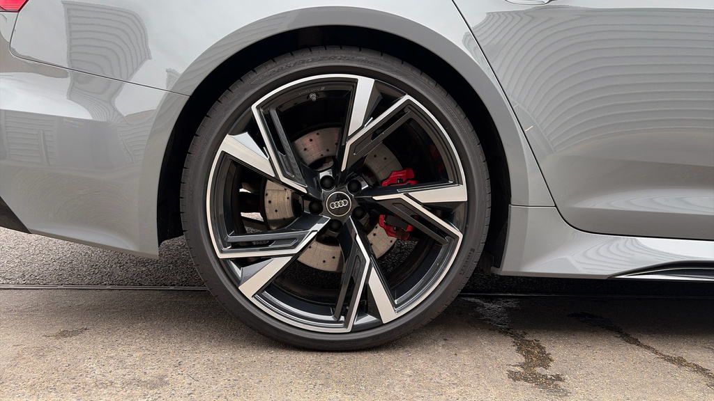 Audi RS6 Black #21