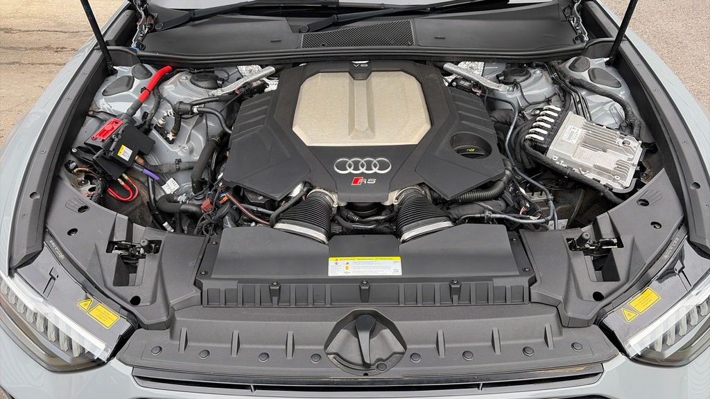 Audi RS6 Black #20