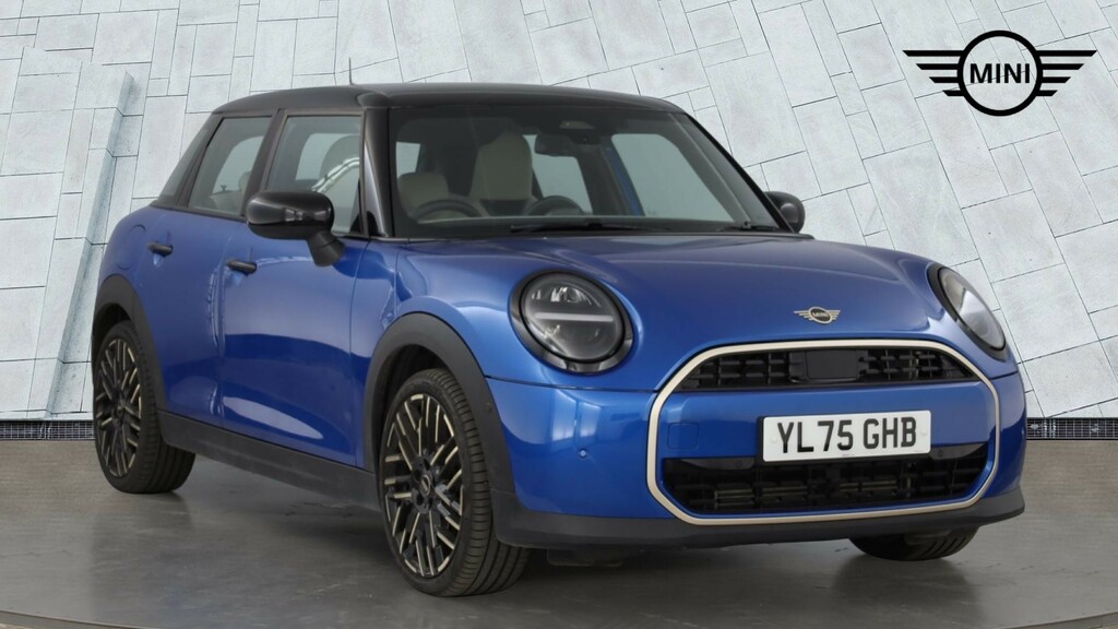Mini Hatch Cooper 1.5 C Exclusive YL75GHB Blue