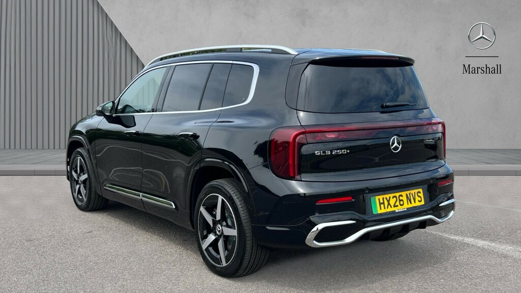 Mercedes-Benz GLB Class Glb 250 Amg Line Executive HX26NVS Black #2