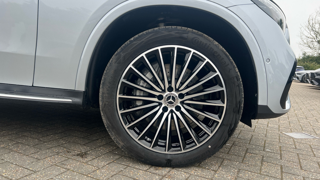 Mercedes-Benz GLC Class Glc 300De 4Matic Amg Line Premium Plus PE26ZYF Silver #5