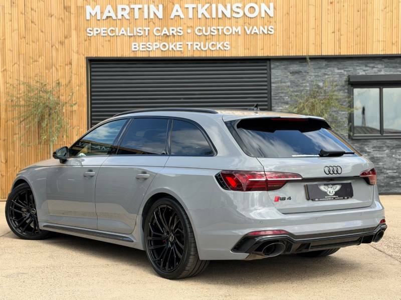 Audi RS4 Rs 4 Tfsi Quattro Carbon Black Tiptronic Grey #3