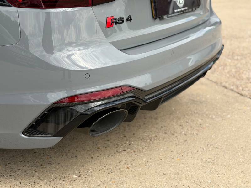 Audi RS4 Rs 4 Tfsi Quattro Tiptronic Comfortsound Grey #13