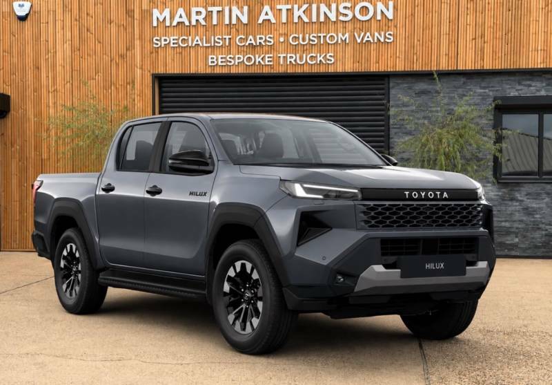 Toyota HILUX 2.8 D-4d-h Invincible Awd Euro 6 Grey #3