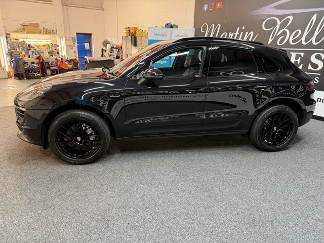 Porsche Macan 3.0 Td V6 S Black #4