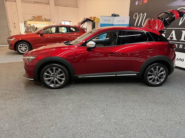 Mazda CX-3 2.0 Skyactiv-g Gt Sport Red #3