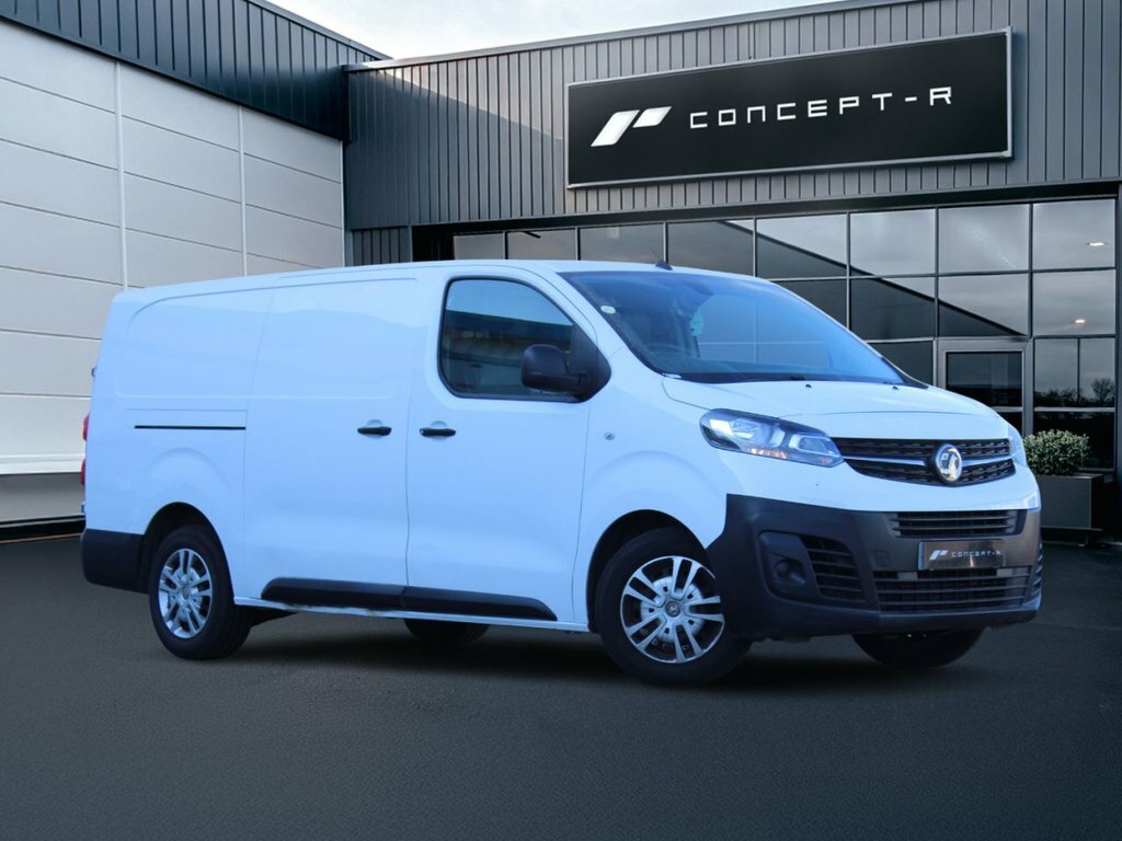 Vauxhall Vivaro 2L Dynamic 6Dr White