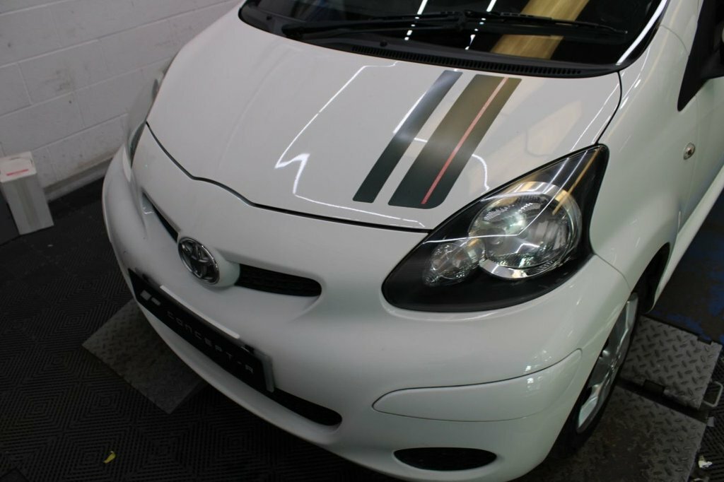 Toyota Aygo 1.0 Vvt-i Go 67 Bhp White #30