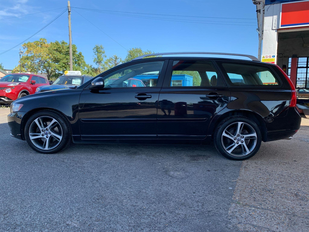 Volvo V50 2.0 D3 Se Edition Geartronic Euro 5  #2