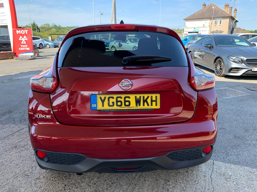 Nissan Juke 1.6 Tekna Xtron Euro 6 YG66WKH #4