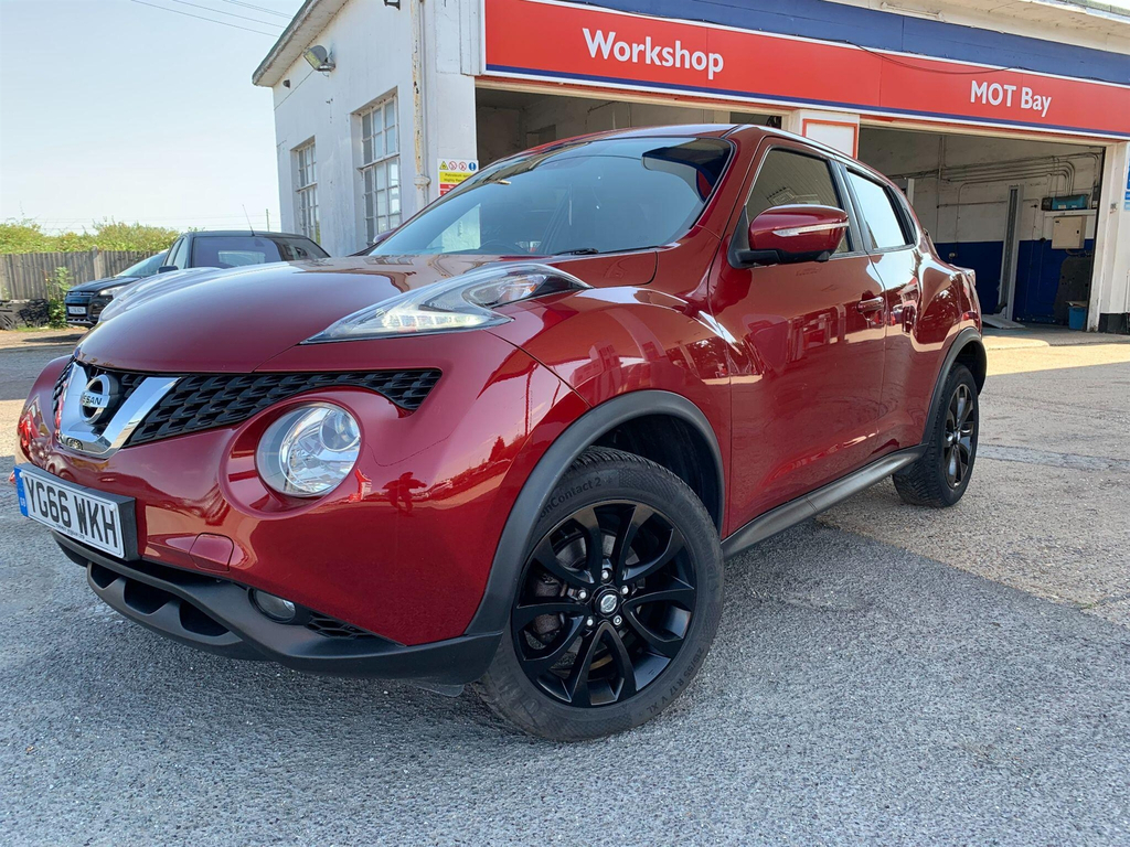 Nissan Juke 1.6 Tekna Xtron Euro 6 YG66WKH