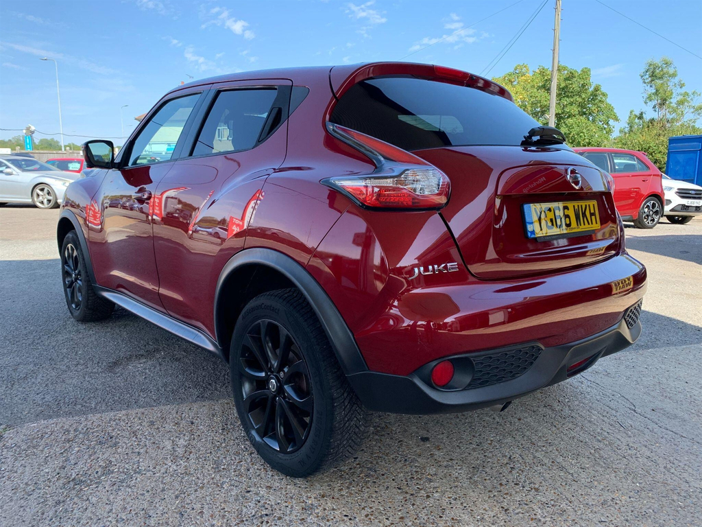 Nissan Juke 1.6 Tekna Xtron Euro 6 YG66WKH #3