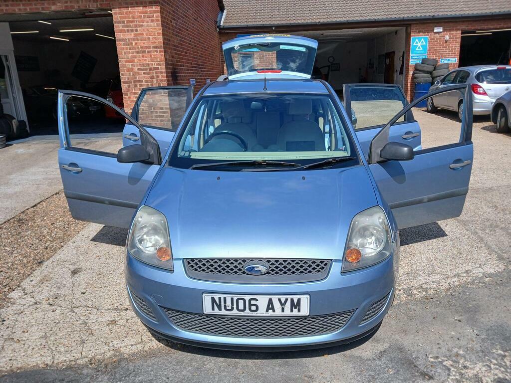 Ford Fiesta 1.4 Style Climate Blue #2
