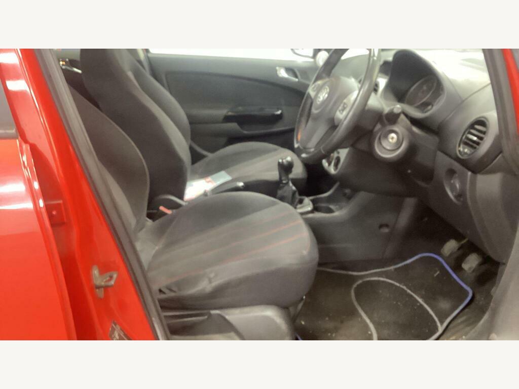 Vauxhall Corsa 1.4I 16V Club Black #3
