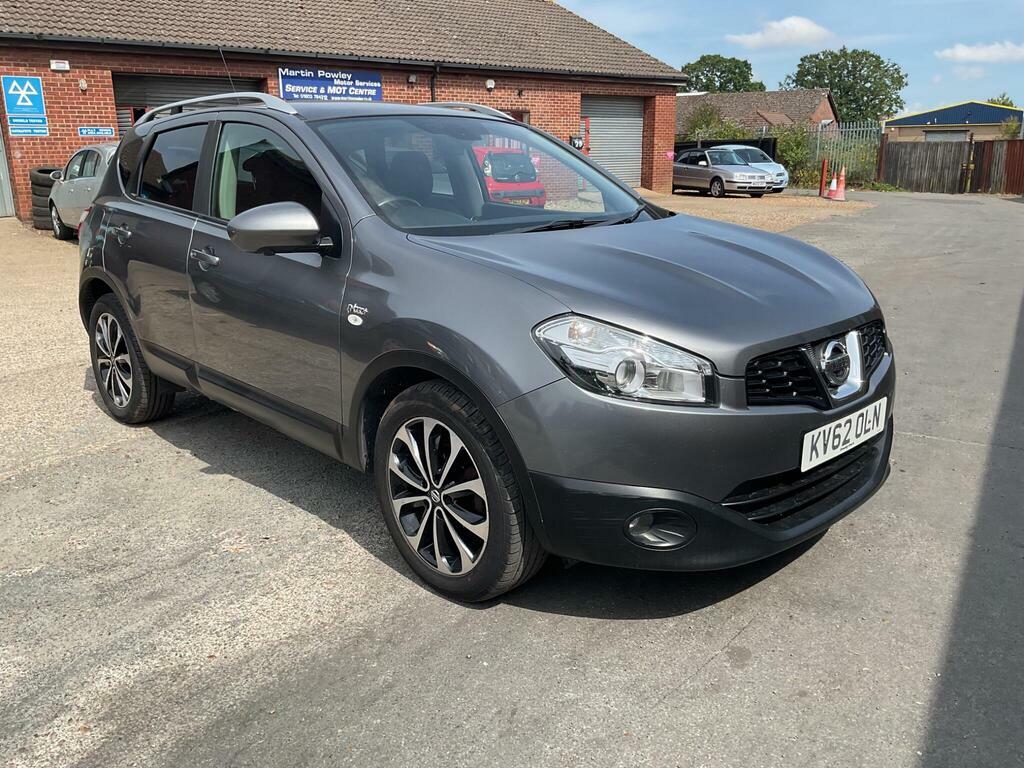Nissan Qashqai Hatchback Dci Black #3