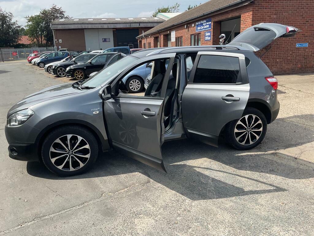 Nissan Qashqai Hatchback Dci Black #41