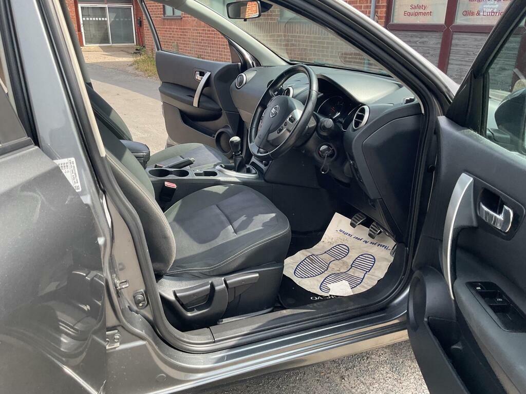Nissan Qashqai Hatchback Dci Black #53