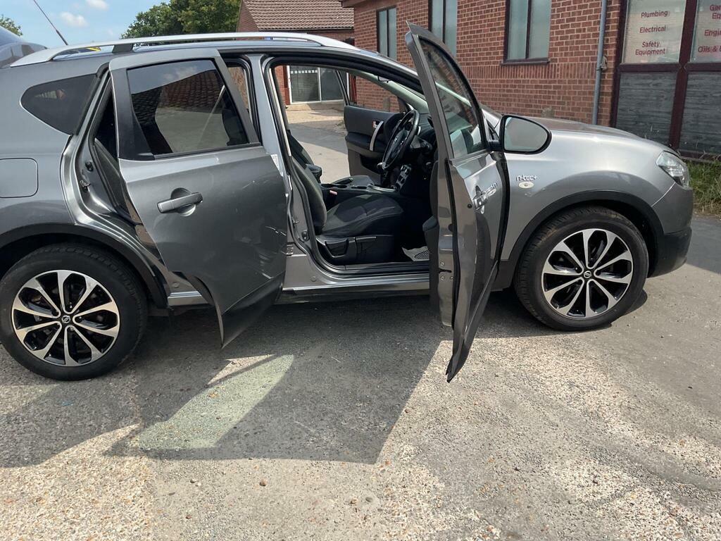 Nissan Qashqai Hatchback Dci Black #48