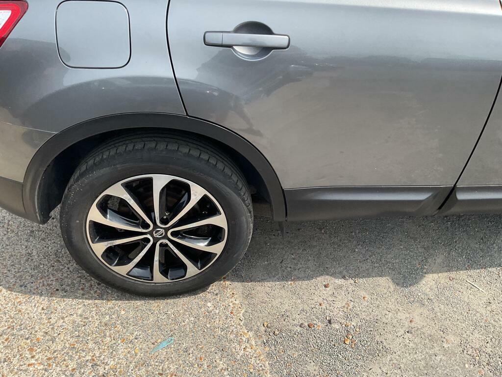 Nissan Qashqai Hatchback Dci Black #28