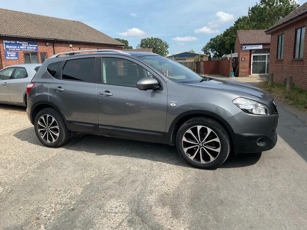 Nissan Qashqai Hatchback Dci Black #8