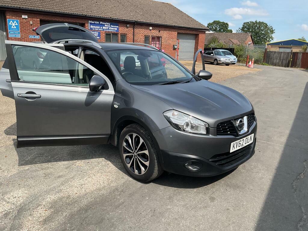 Nissan Qashqai Hatchback Dci Black #45