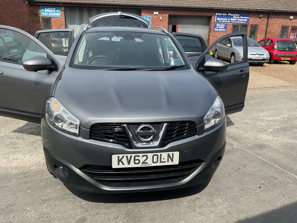 Nissan Qashqai Hatchback Dci Black #46