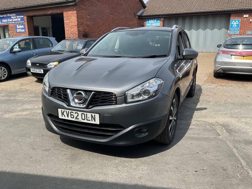 Nissan Qashqai Hatchback Dci Black #2