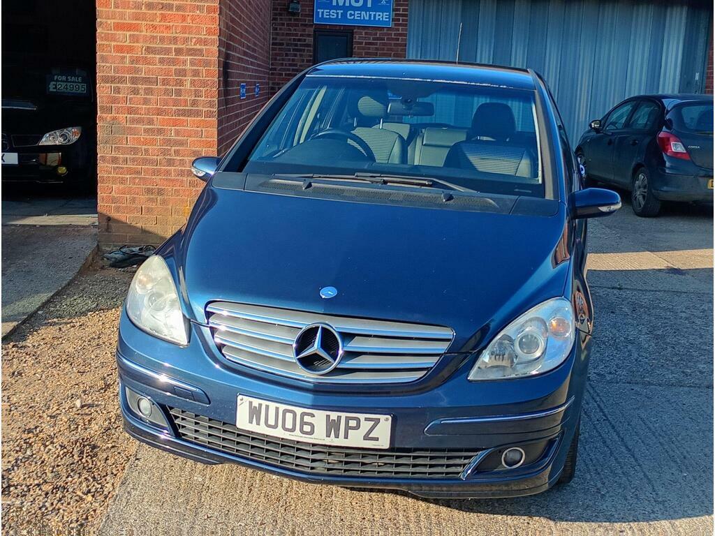 Mercedes-Benz B Class 2.0 B200 Se Cvt Blue #3