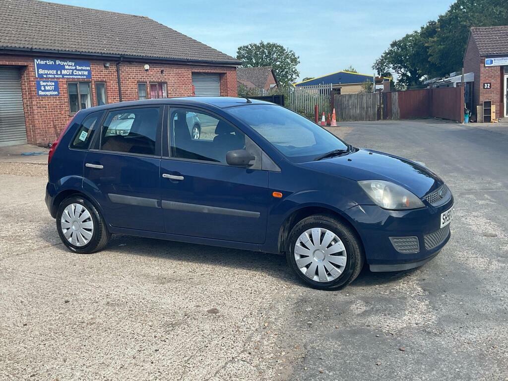 Ford Fiesta 1.4 Ghia Hatchback 147 G Km 79 Silver #11