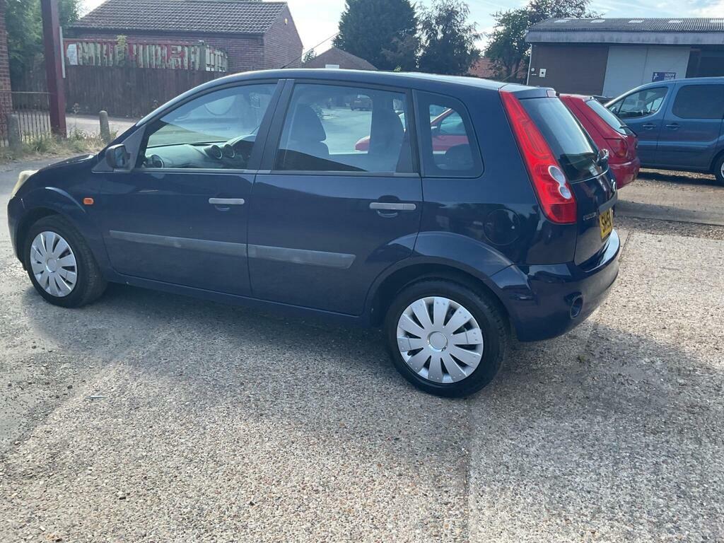 Ford Fiesta 1.4 Ghia Hatchback 147 G Km 79 Silver #15