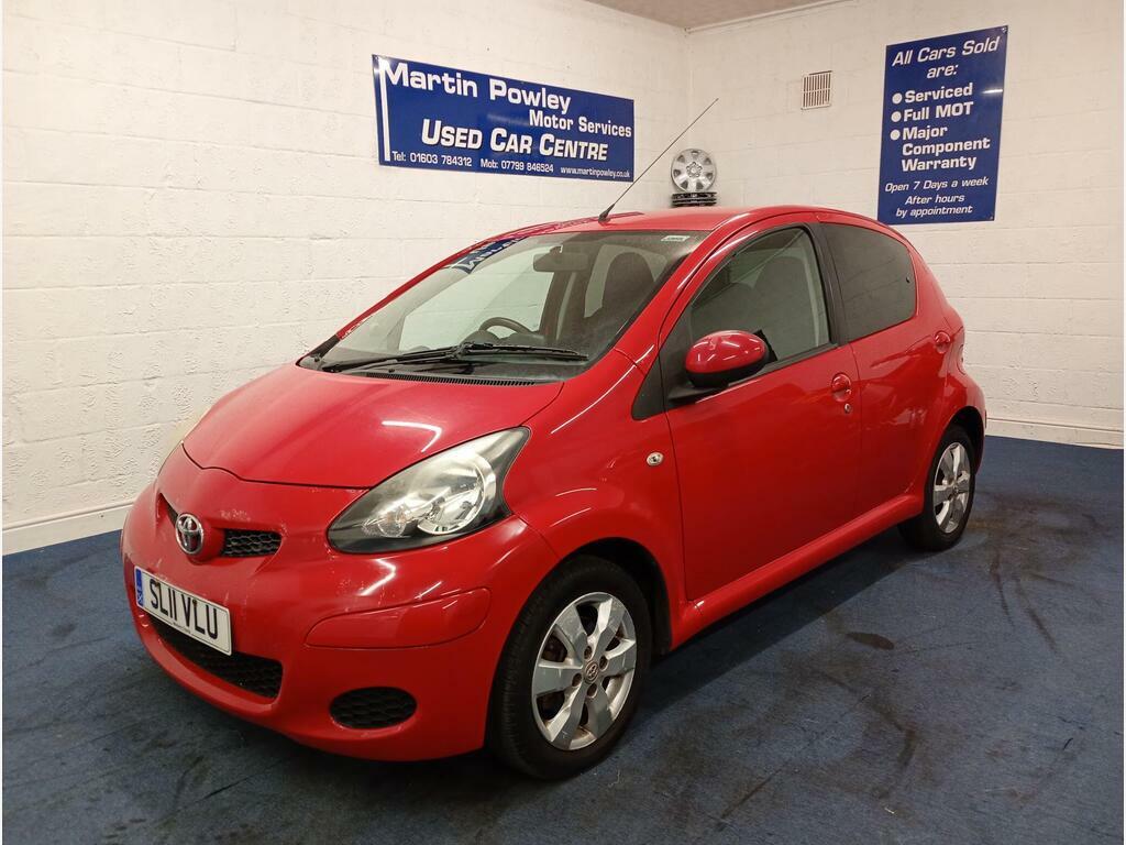 Toyota Aygo 1.0 Vvt-i Go Euro 5 Red